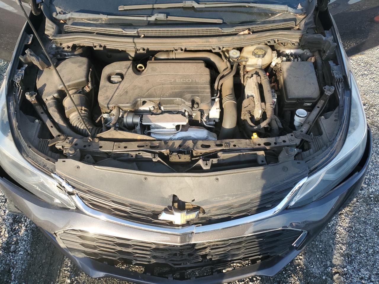 2016 Chevrolet Cruze - Image 11