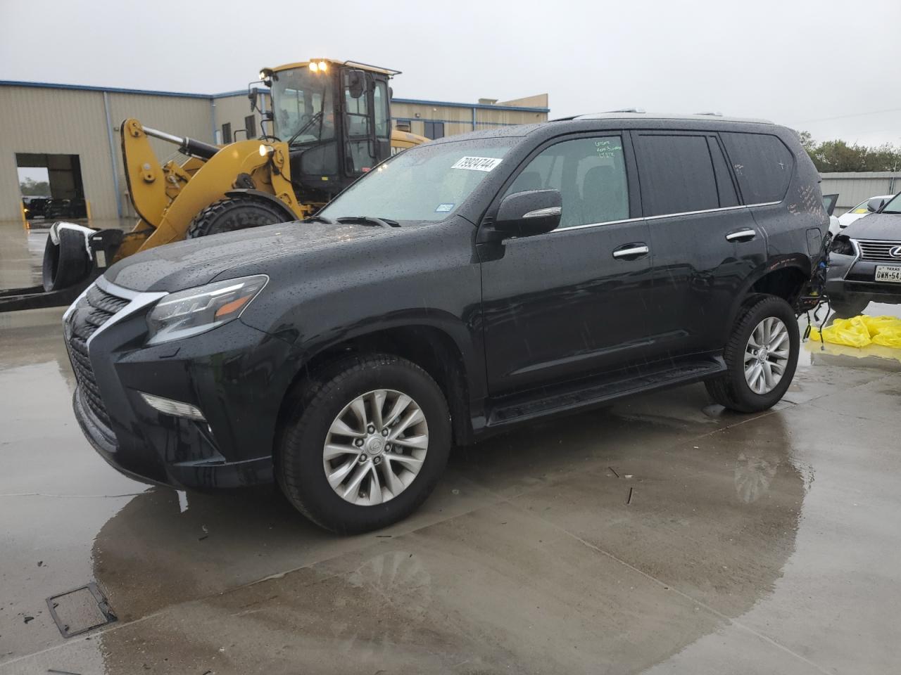 2023 Lexus GX - Image 1