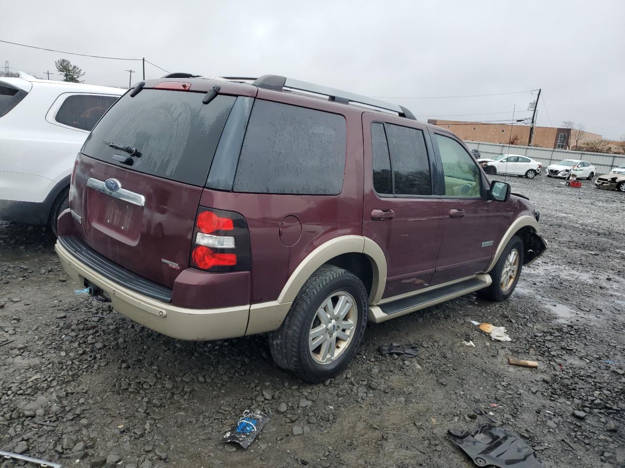 2006 Ford Explorer - Image 3