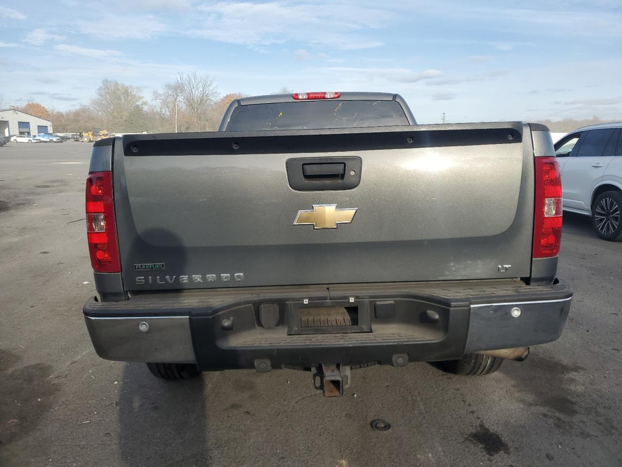 2011 Chevrolet Silverado - Image 6