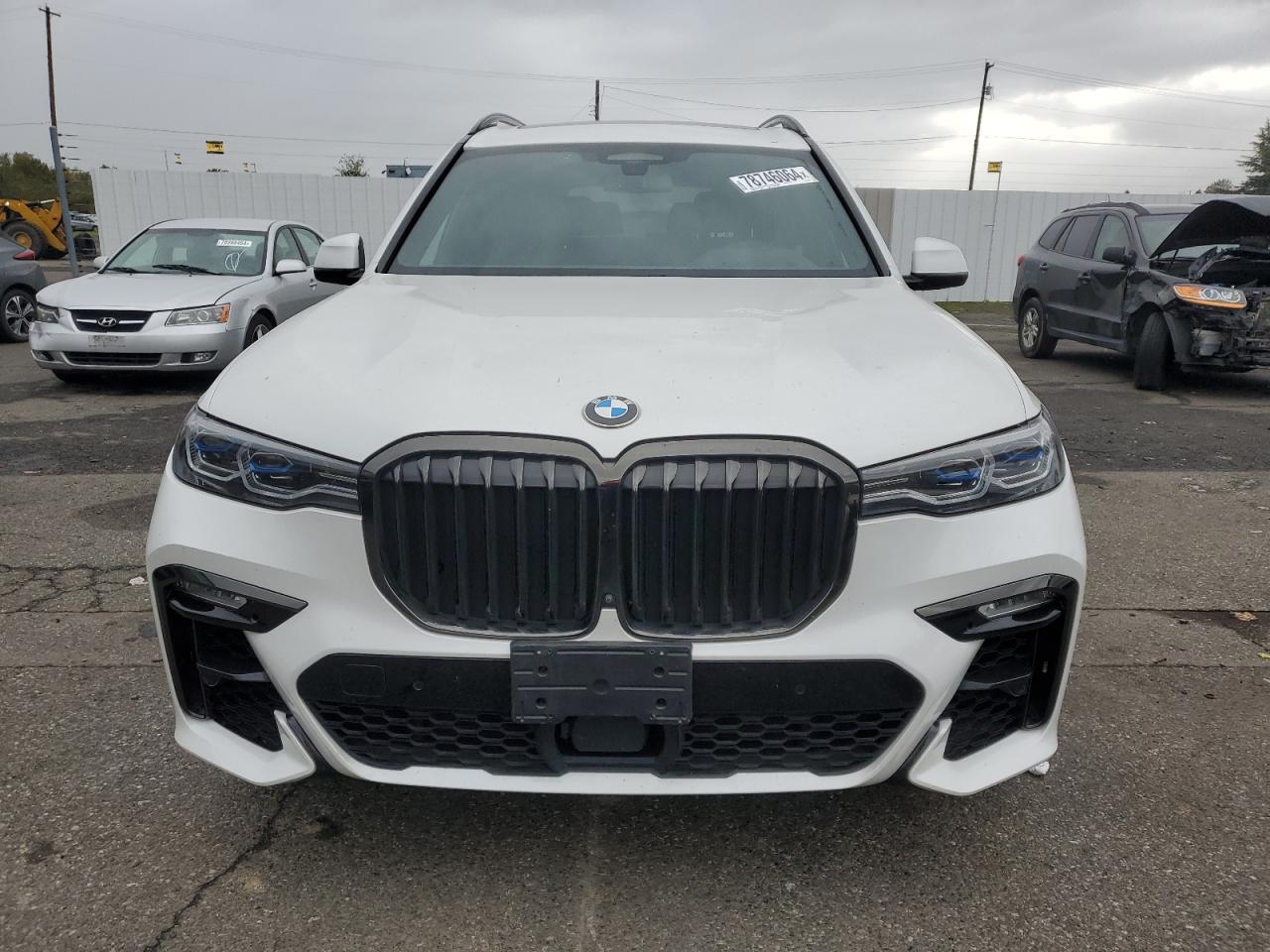 2021 BMW X7 - Image 5