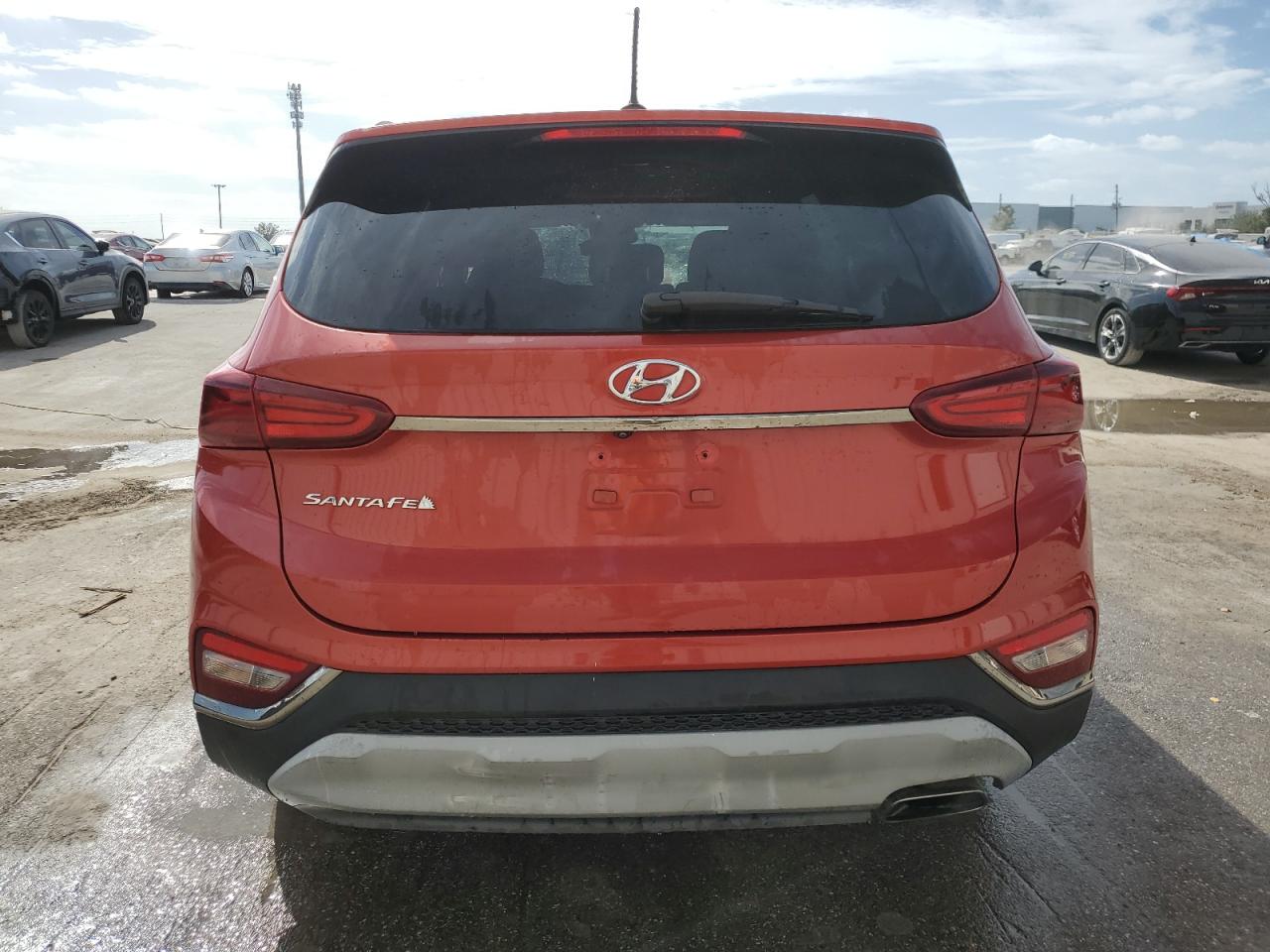 2019 Hyundai Santa Fe Se VIN: 5NMS23AD5KH040745 Lot: 80878364