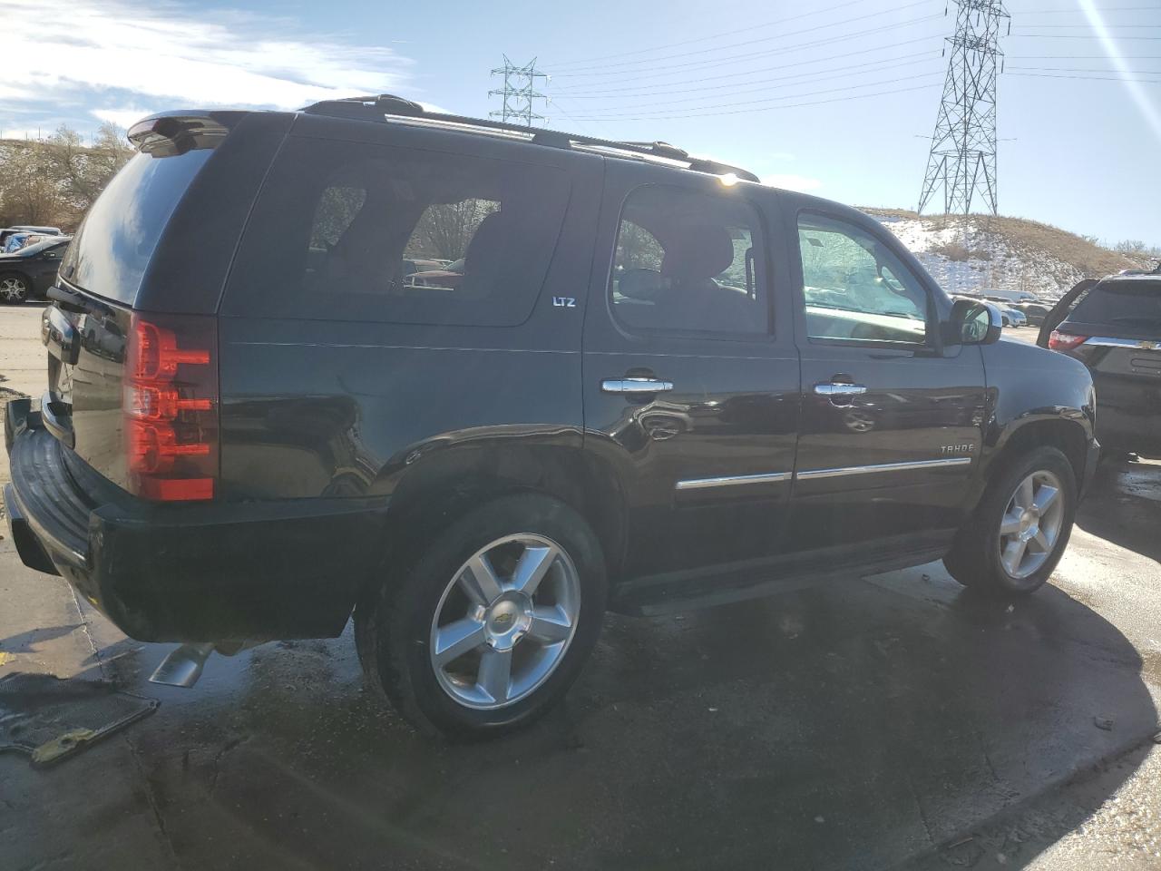 2013 Chevrolet Tahoe - Image 3