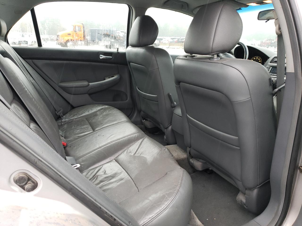 2007 Honda Accord - Image 10