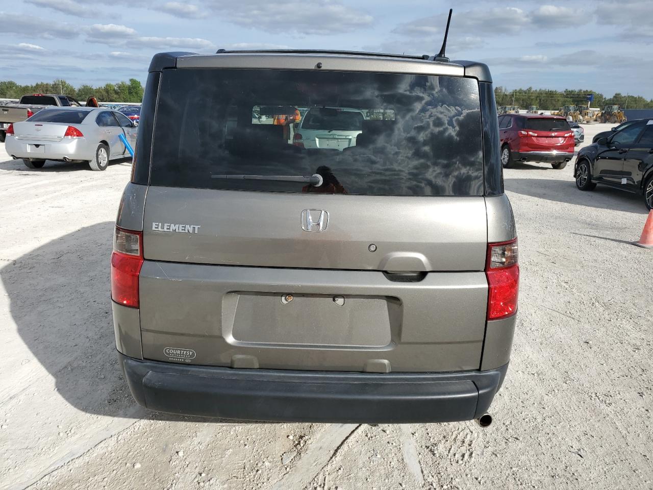 2008 Honda Element - Image 6