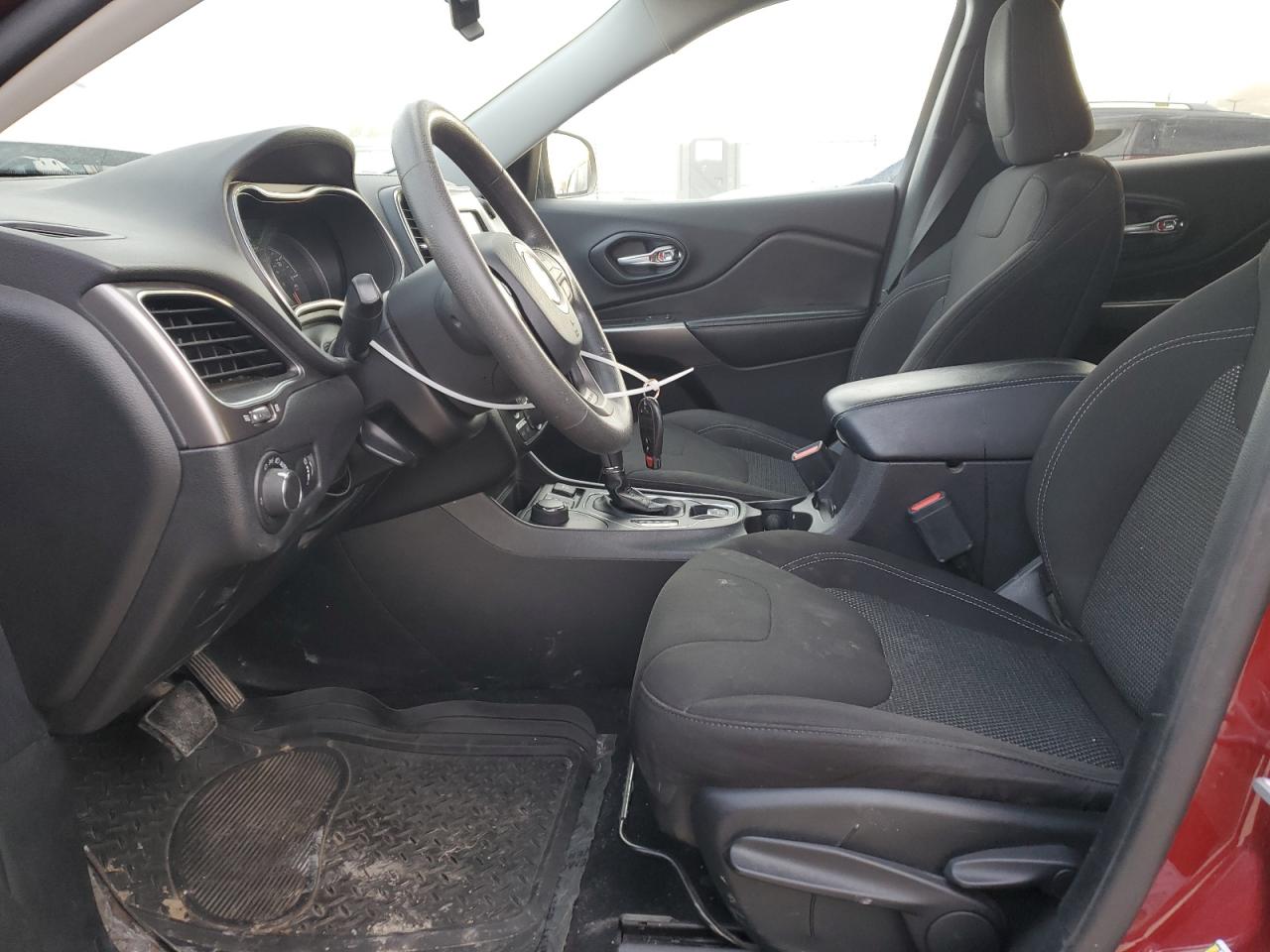 2020 Jeep Grand Cherokee - Image 7