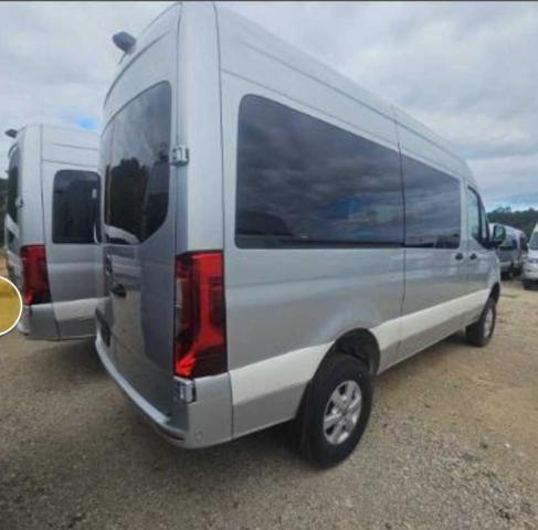  MERCEDES-BENZ SPRINTER 2023 Сріблястий