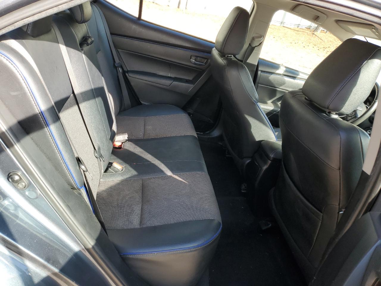 2017 Toyota Corolla - Image 10