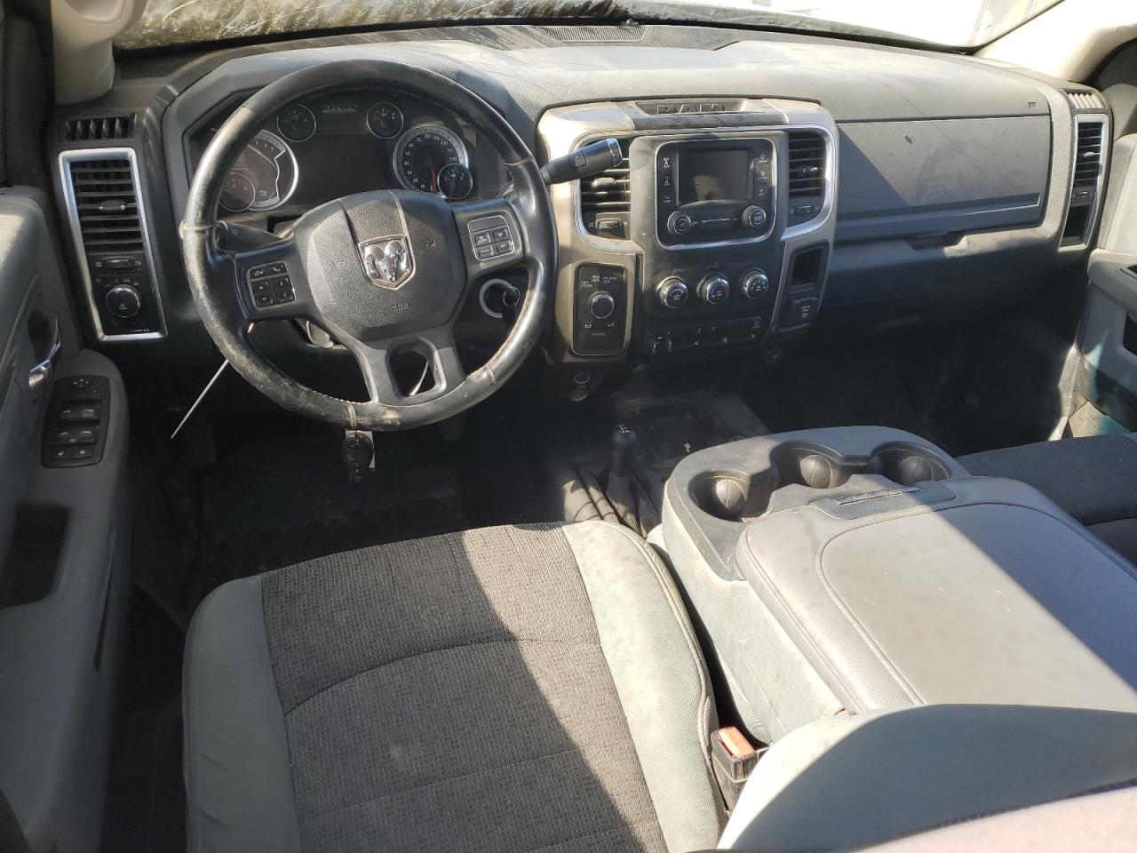 2013 RAM 2500 - Image 8