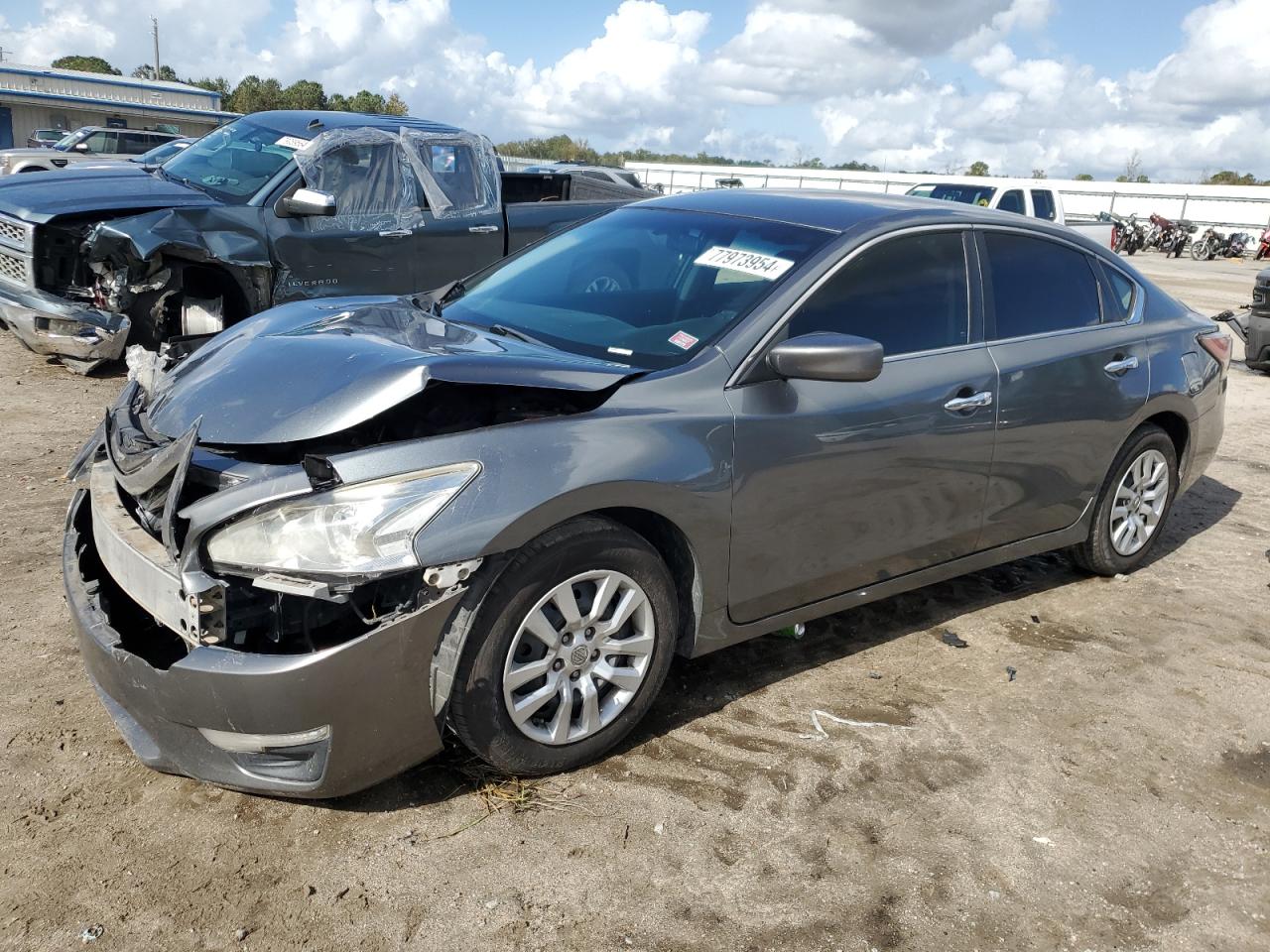 2014 Nissan Altima - Image 1