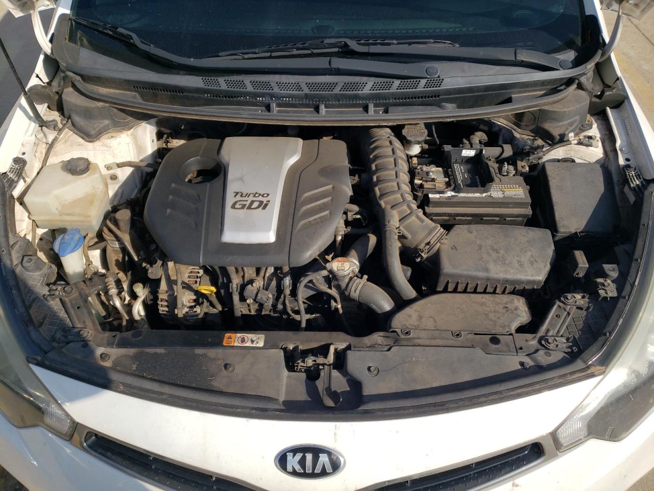 2016 Kia Forte - Image 11