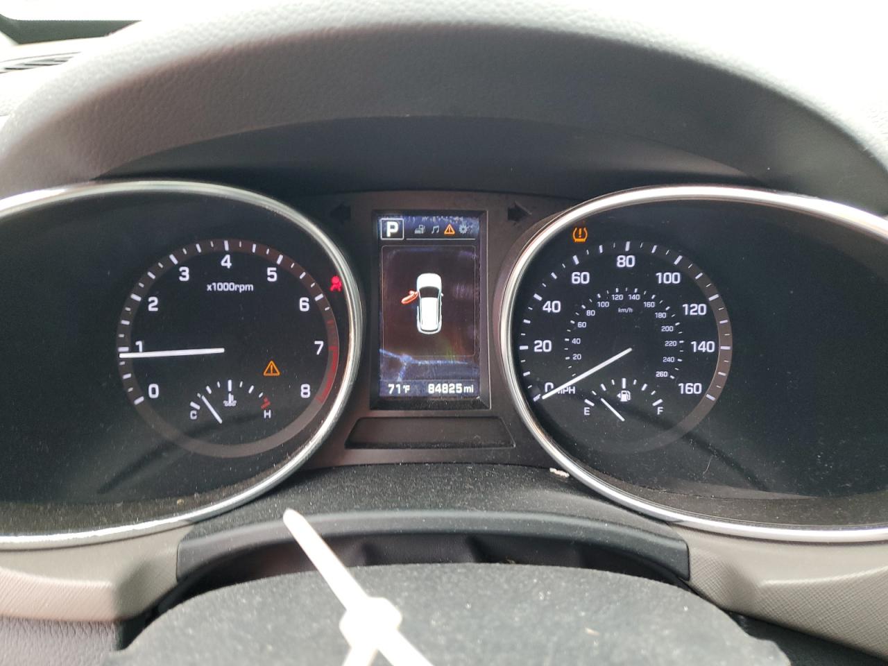 2017 Hyundai Santa Fe - Image 9