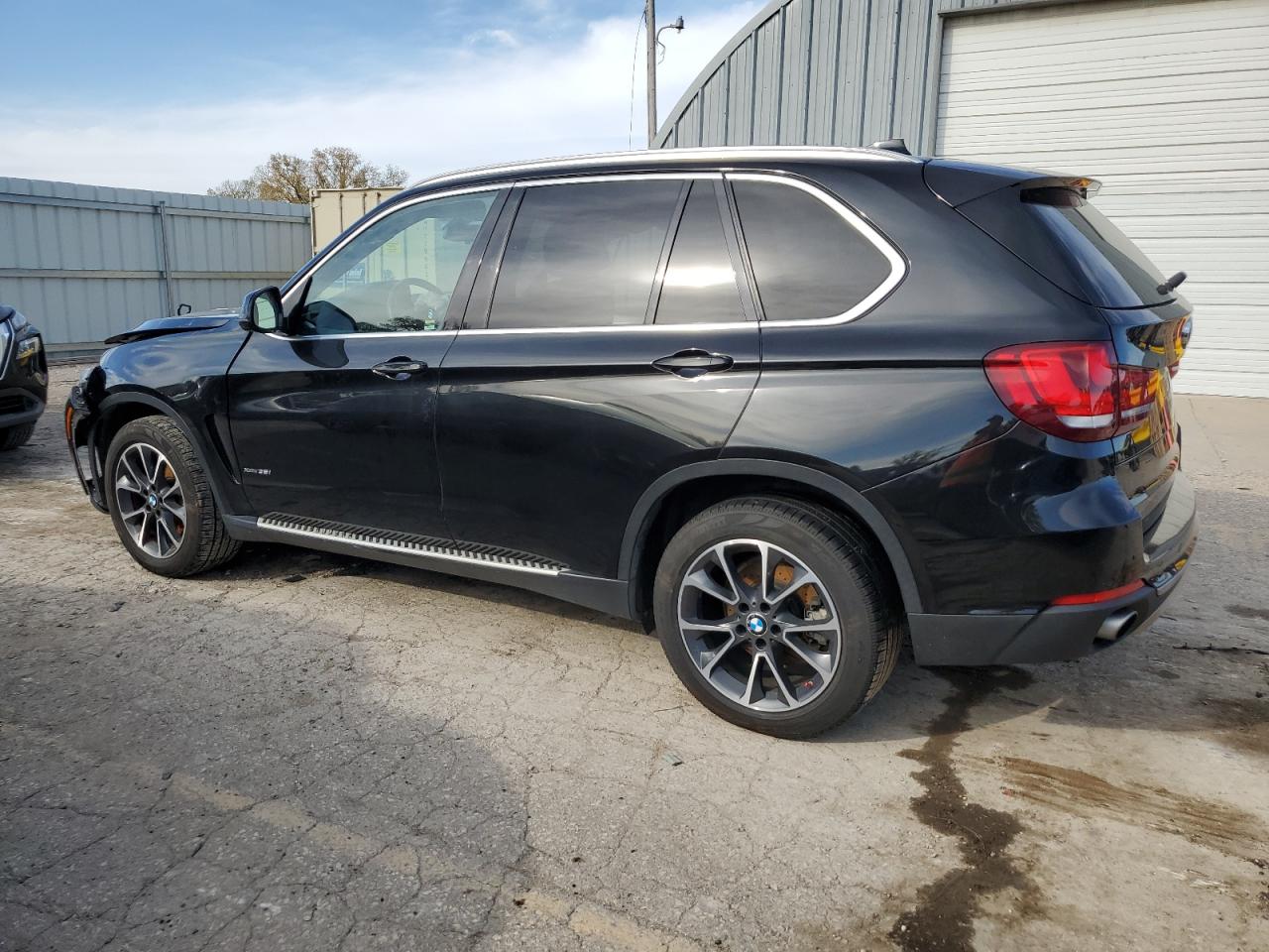 2015 BMW X5 - Image 2