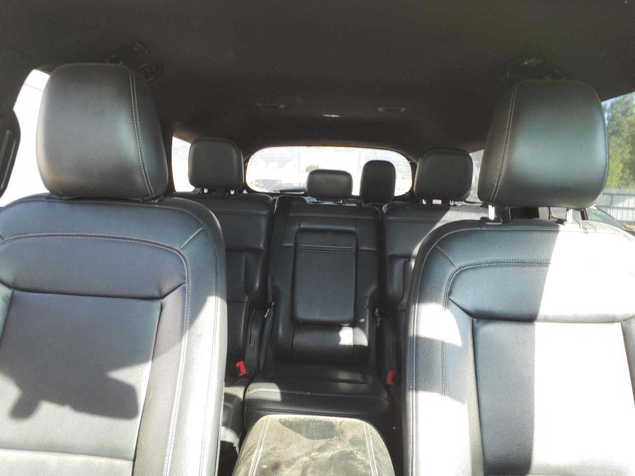 2020 Ford Explorer - Image 10