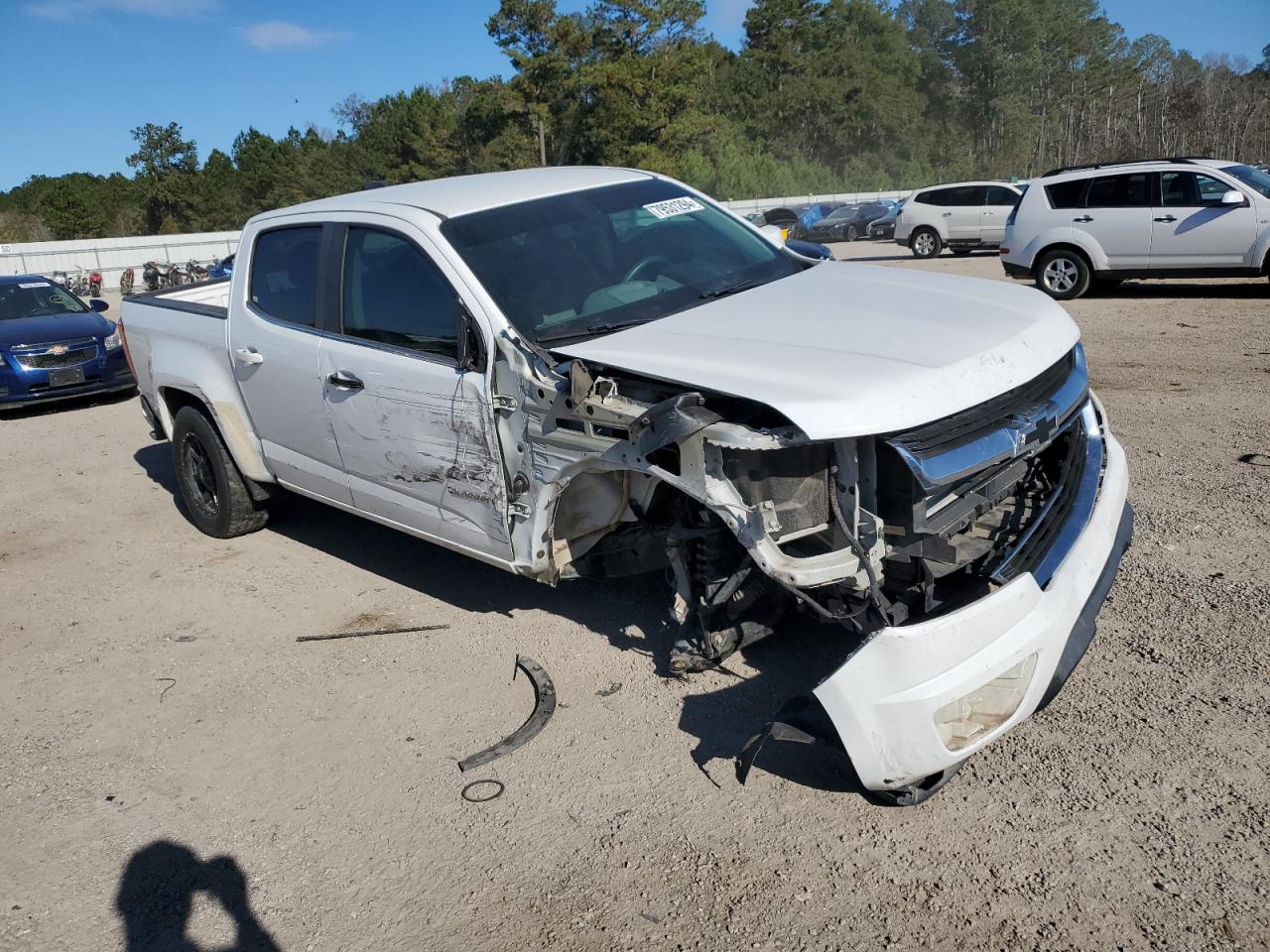 2017 Chevrolet Colorado - Image 4