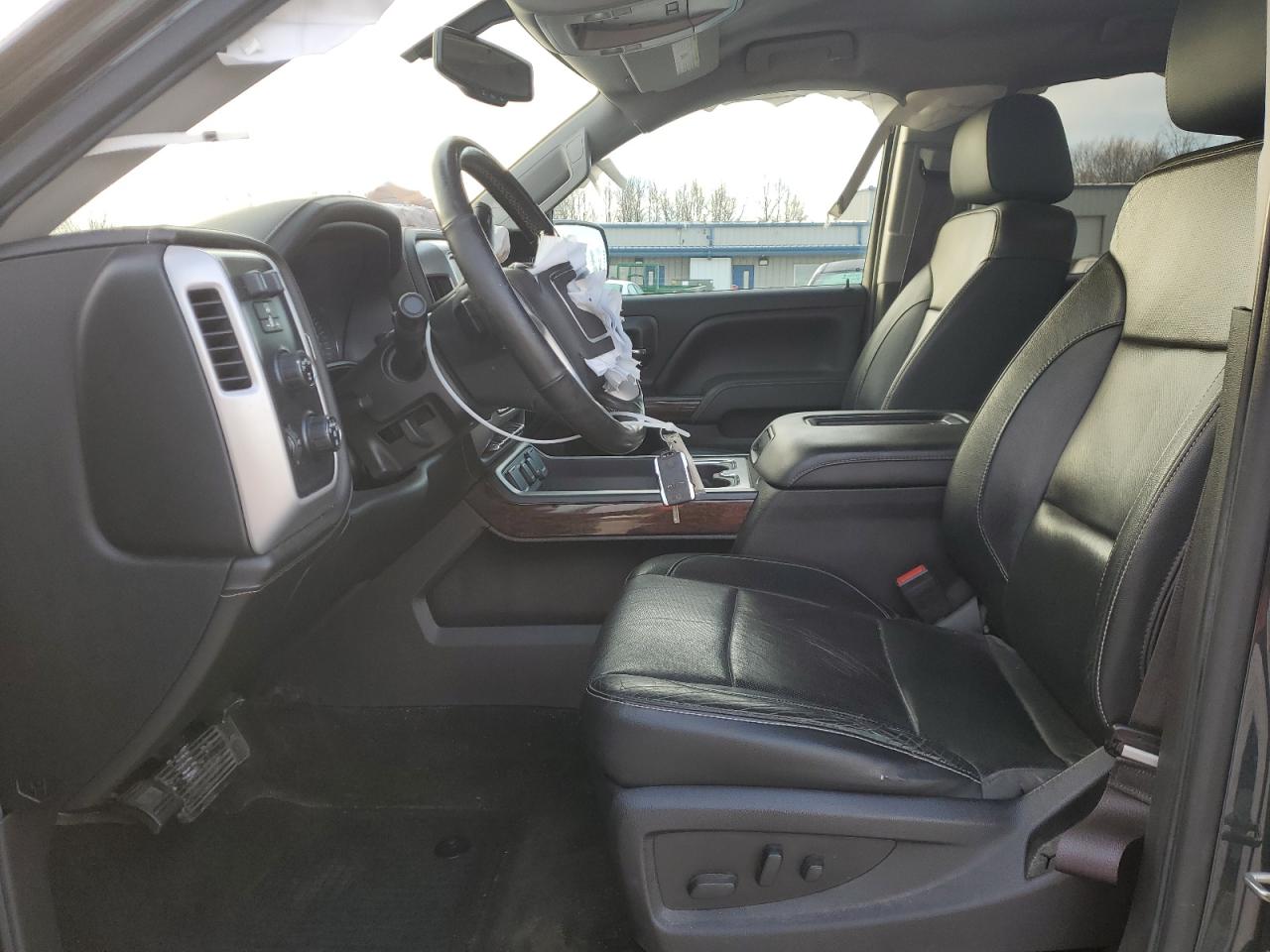 2017 GMC Sierra - Image 7