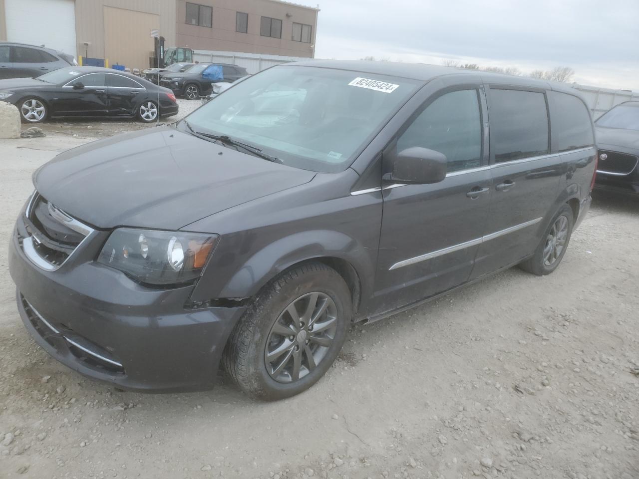 VIN 2C4RC1HG4FR755673 2015 CHRYSLER MINIVAN no.1