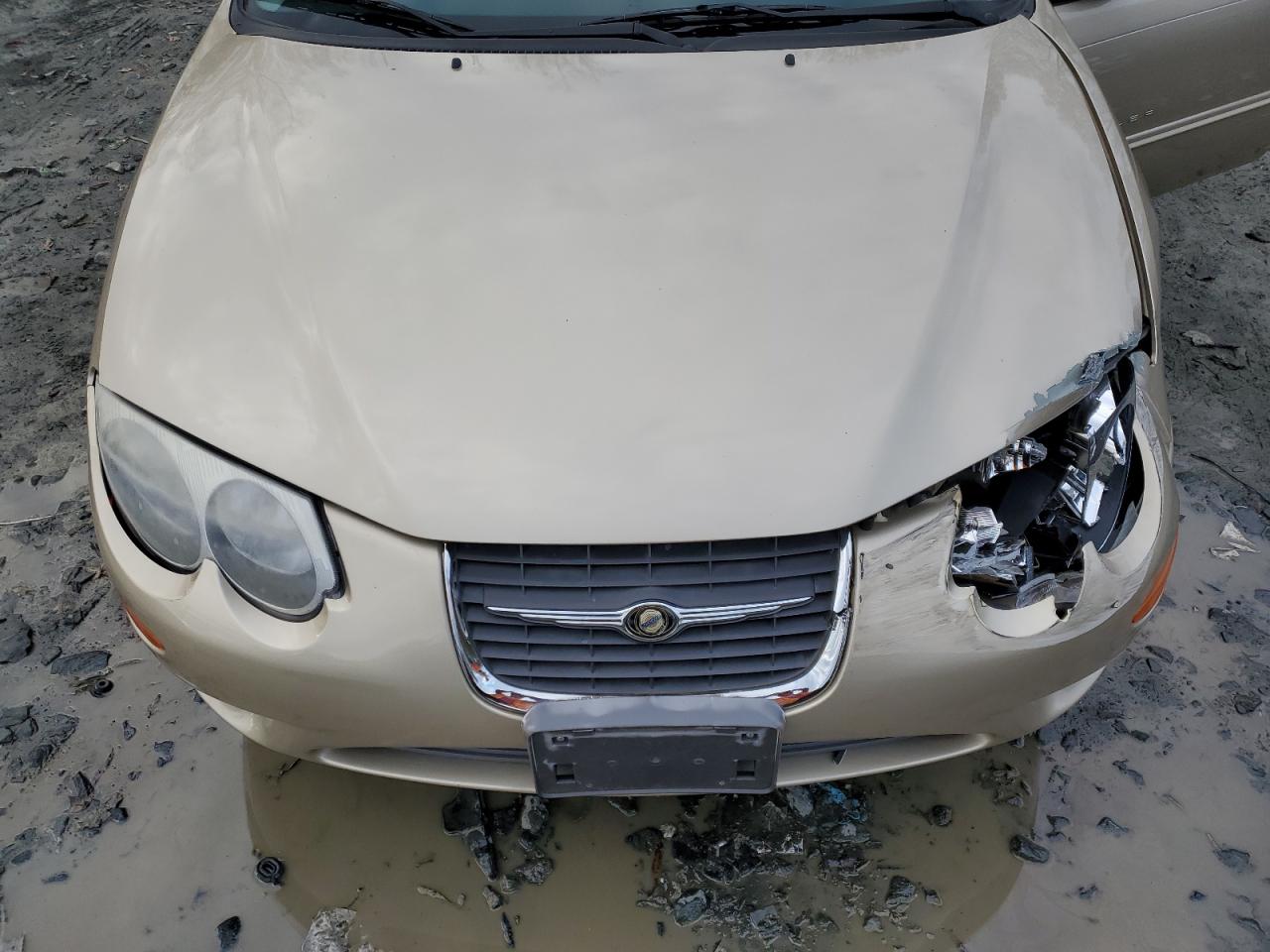 2000 Chrysler 300 - Image 11