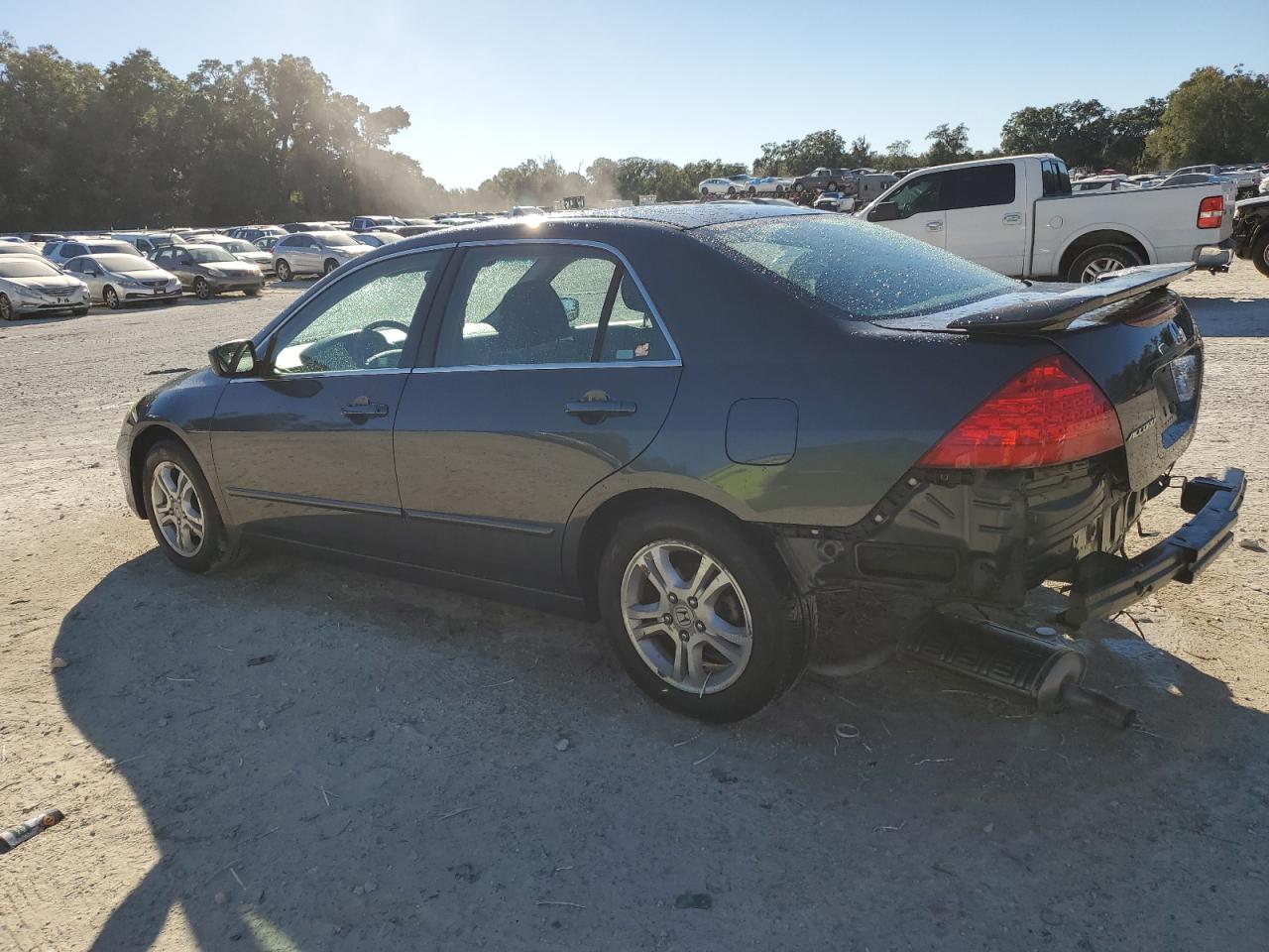 2007 Honda Accord - Image 2