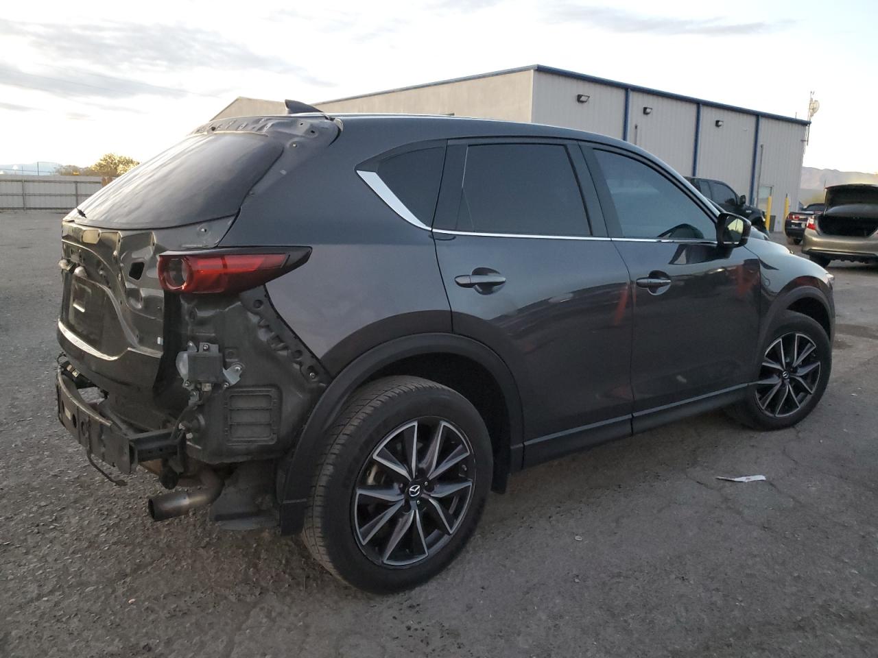 2017 Mazda CX-5 - Image 3