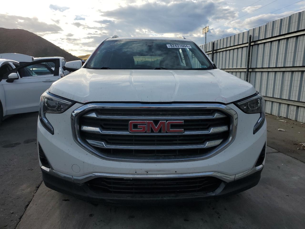 2019 GMC Terrain - Image 5