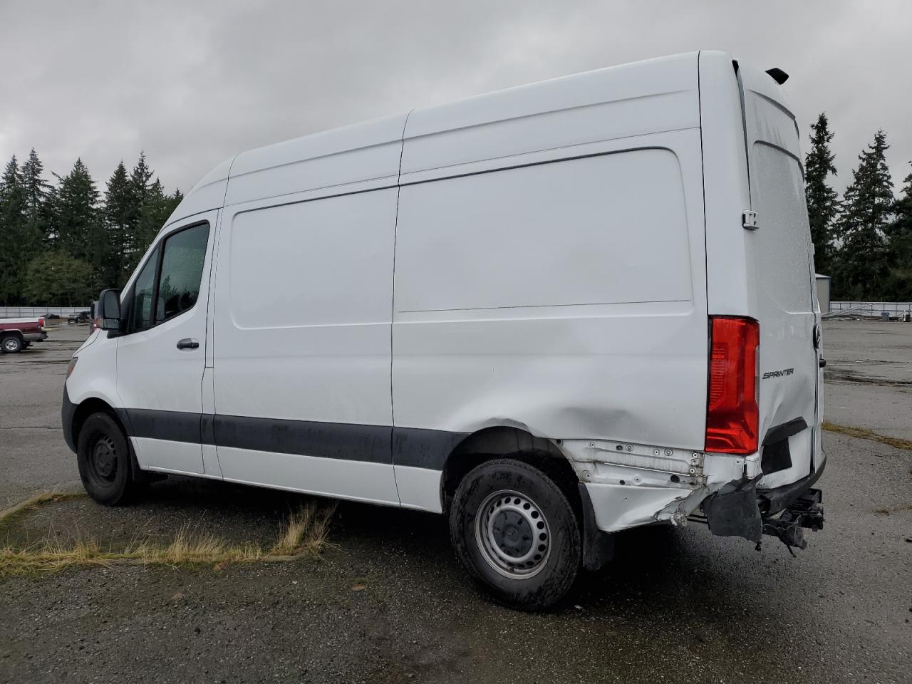 2024 Mercedes-Benz Sprinter - Image 2