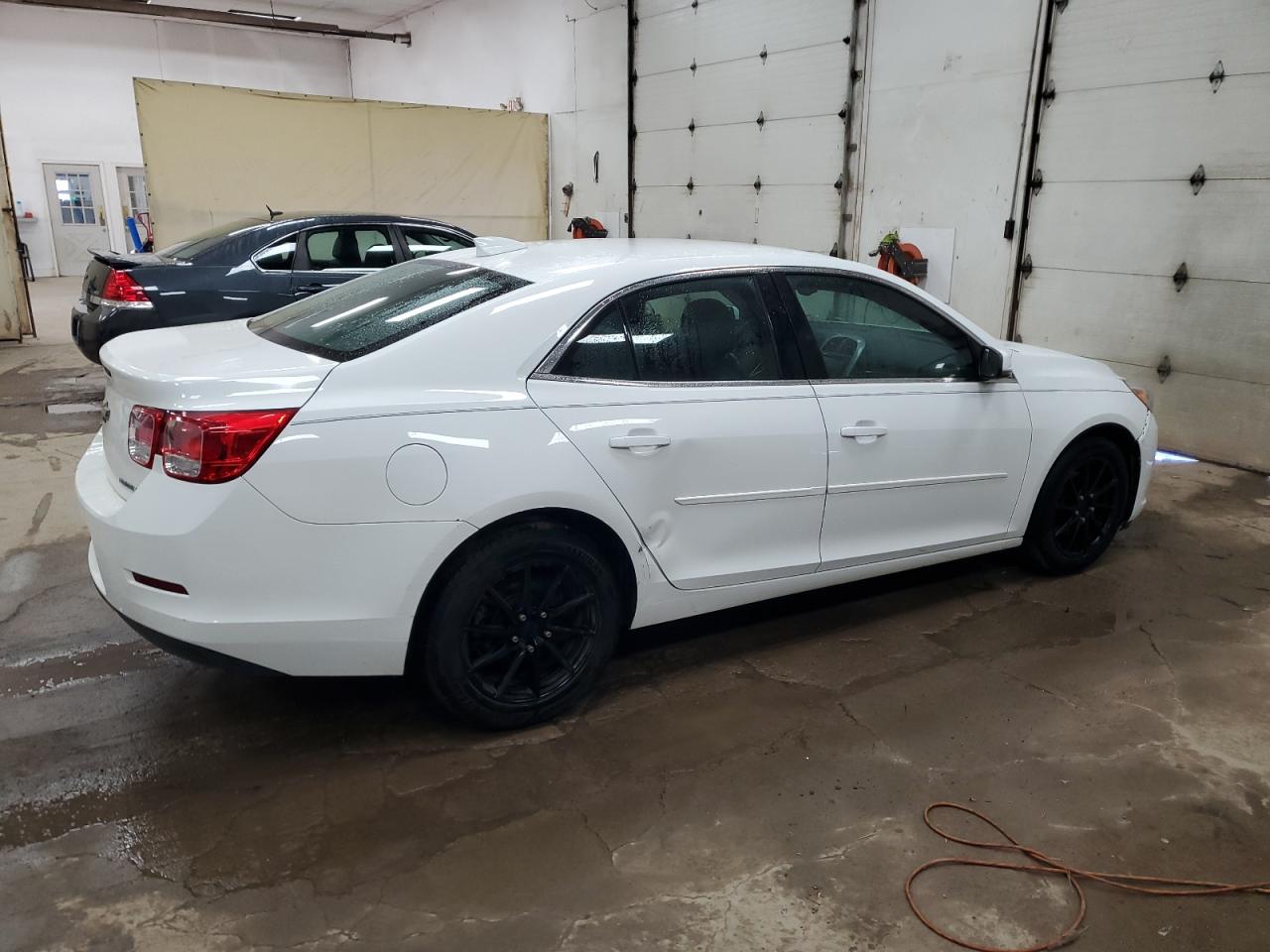 2015 Chevrolet Malibu - Image 3