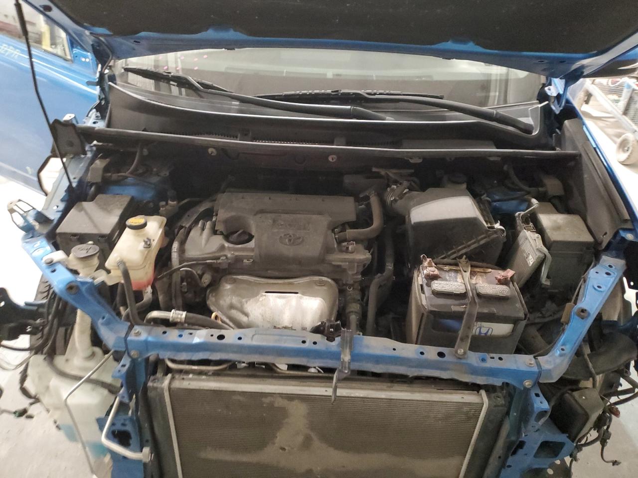 2016 Toyota RAV 4 - Image 12