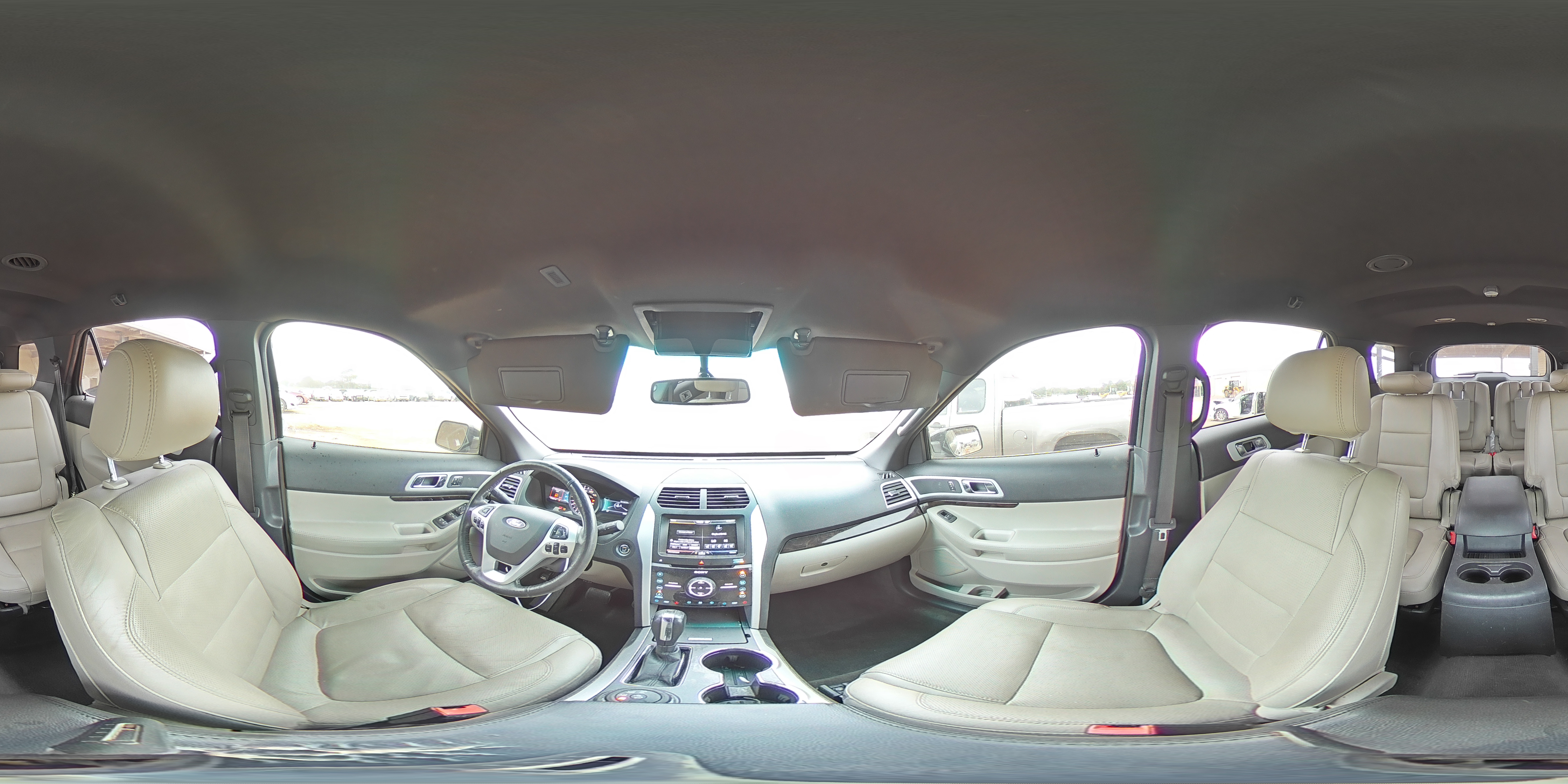 2014 Ford Explorer - Image 15