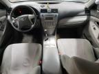 2010 Toyota Camry Base продається в Elgin, IL - Side