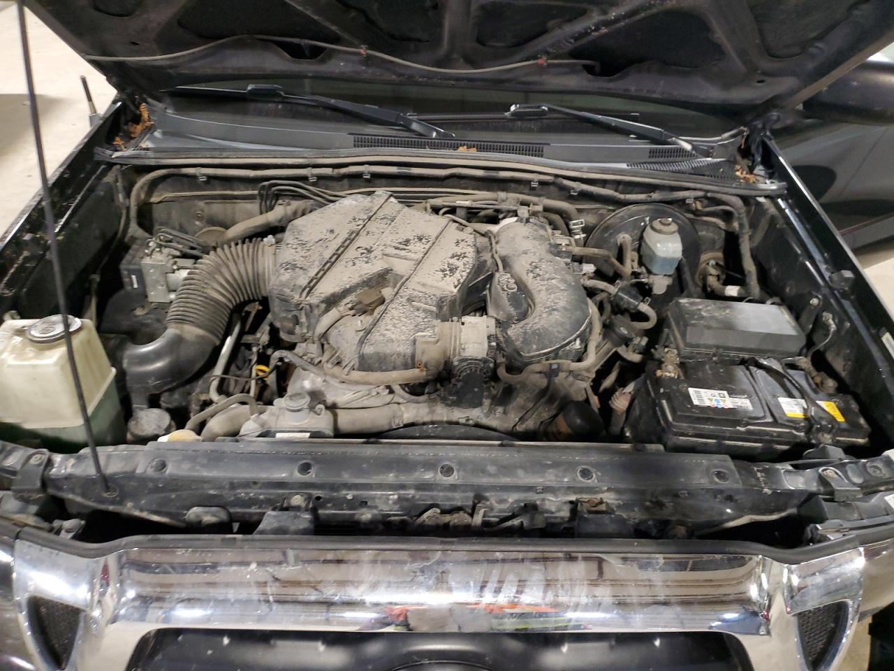 2006 Toyota Tacoma - Image 12