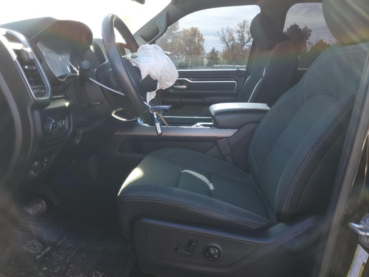 2019 RAM 1500 - Image 7