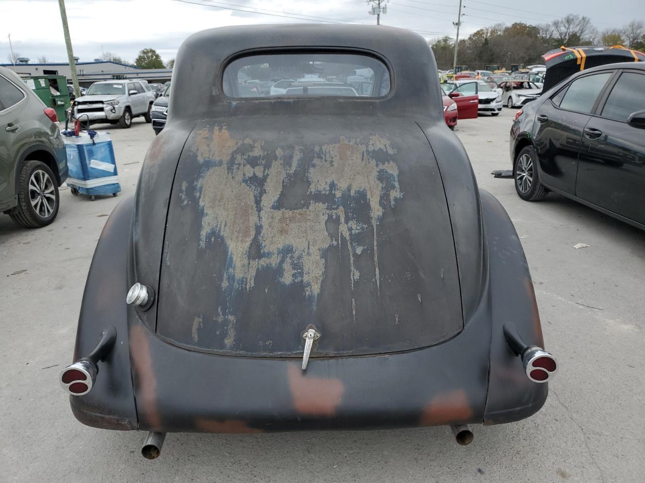 1936 Plymouth Coupe VIN: 2887649 Lot: 80279874