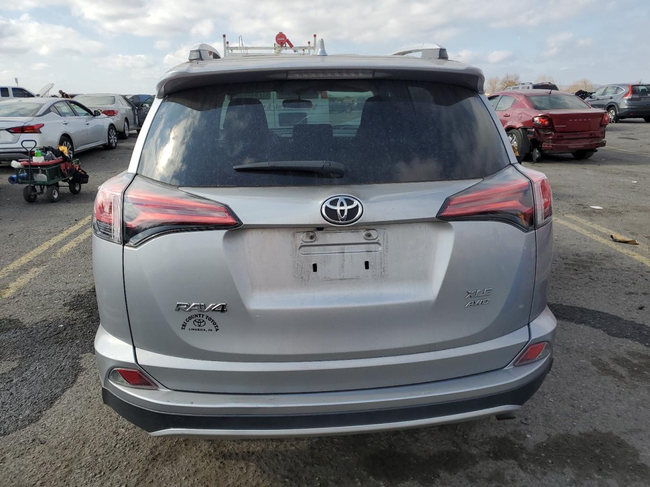 2016 Toyota Rav4 Xle VIN: 2T3RFREV7GW479988 Lot: 79455594