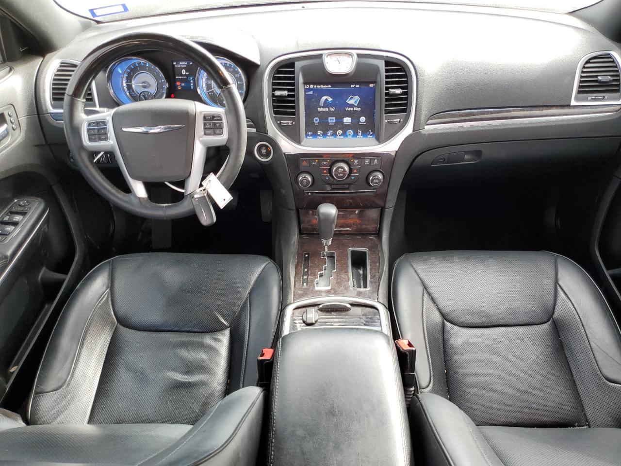 2014 Chrysler 300 - Image 8