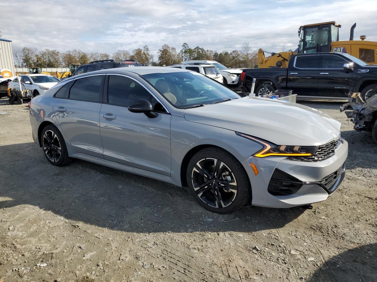 2023 Kia K5 - Image 4