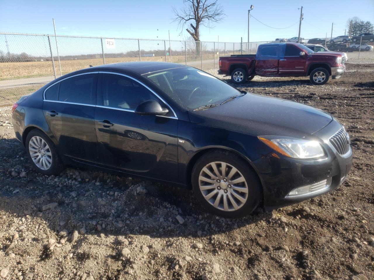 2011 Buick Regal - Image 4