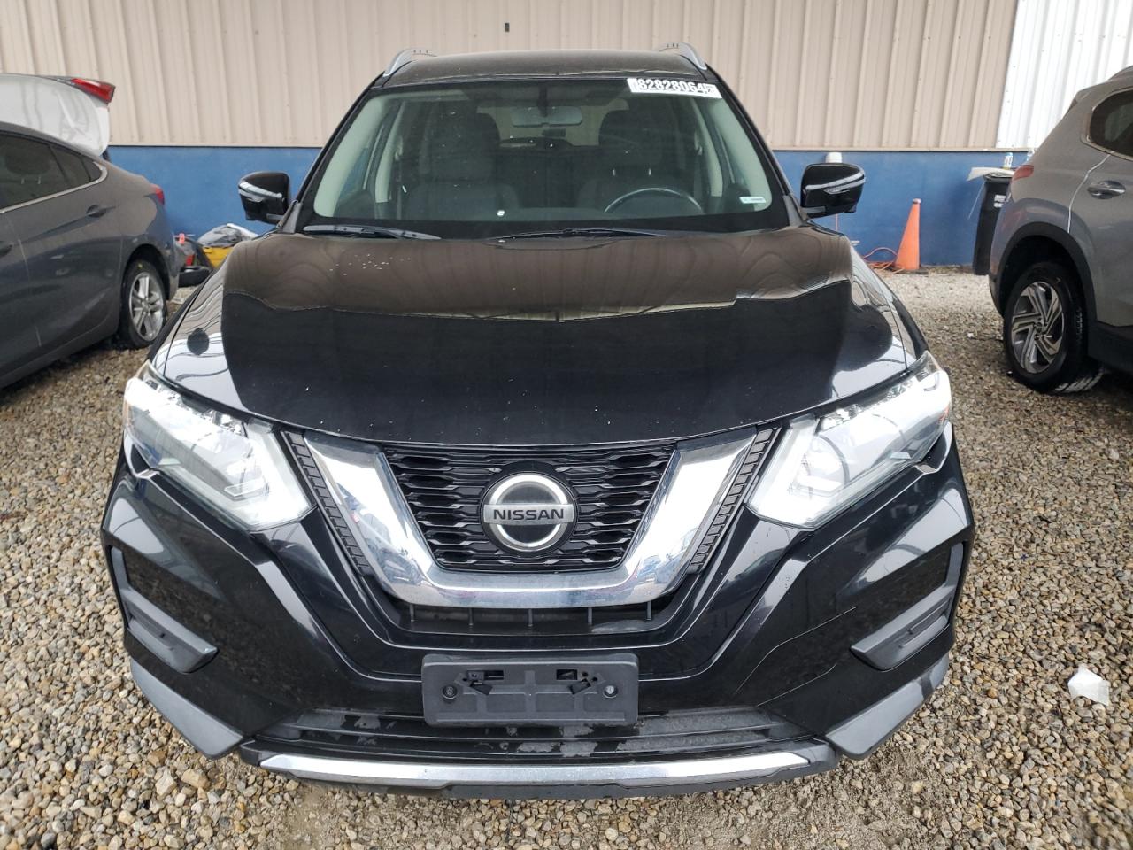 2018 Nissan Rogue - Image 5