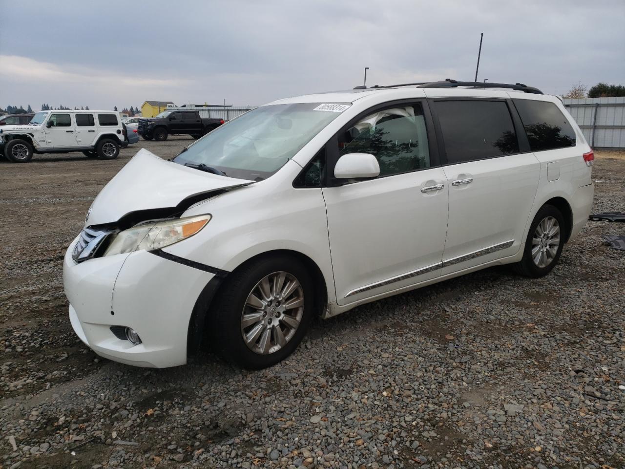 2012 Toyota Sienna - Image 1