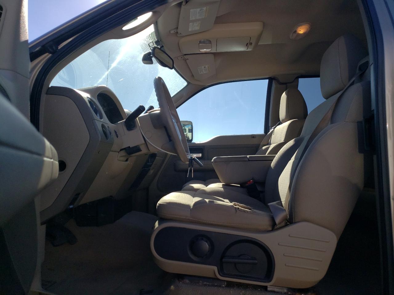 2005 Ford F-150 - Image 7