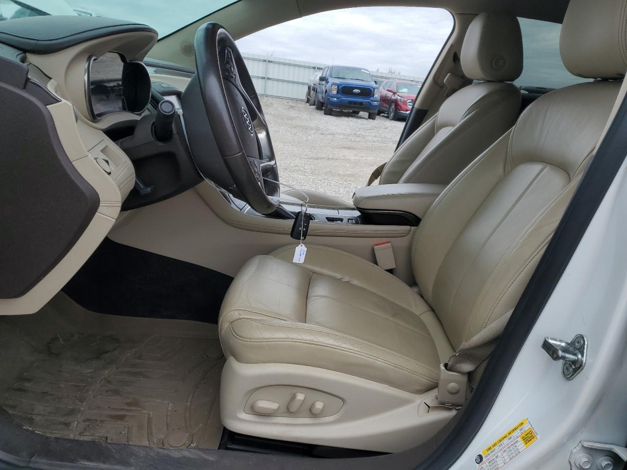 2016 Buick LaCrosse - Image 7