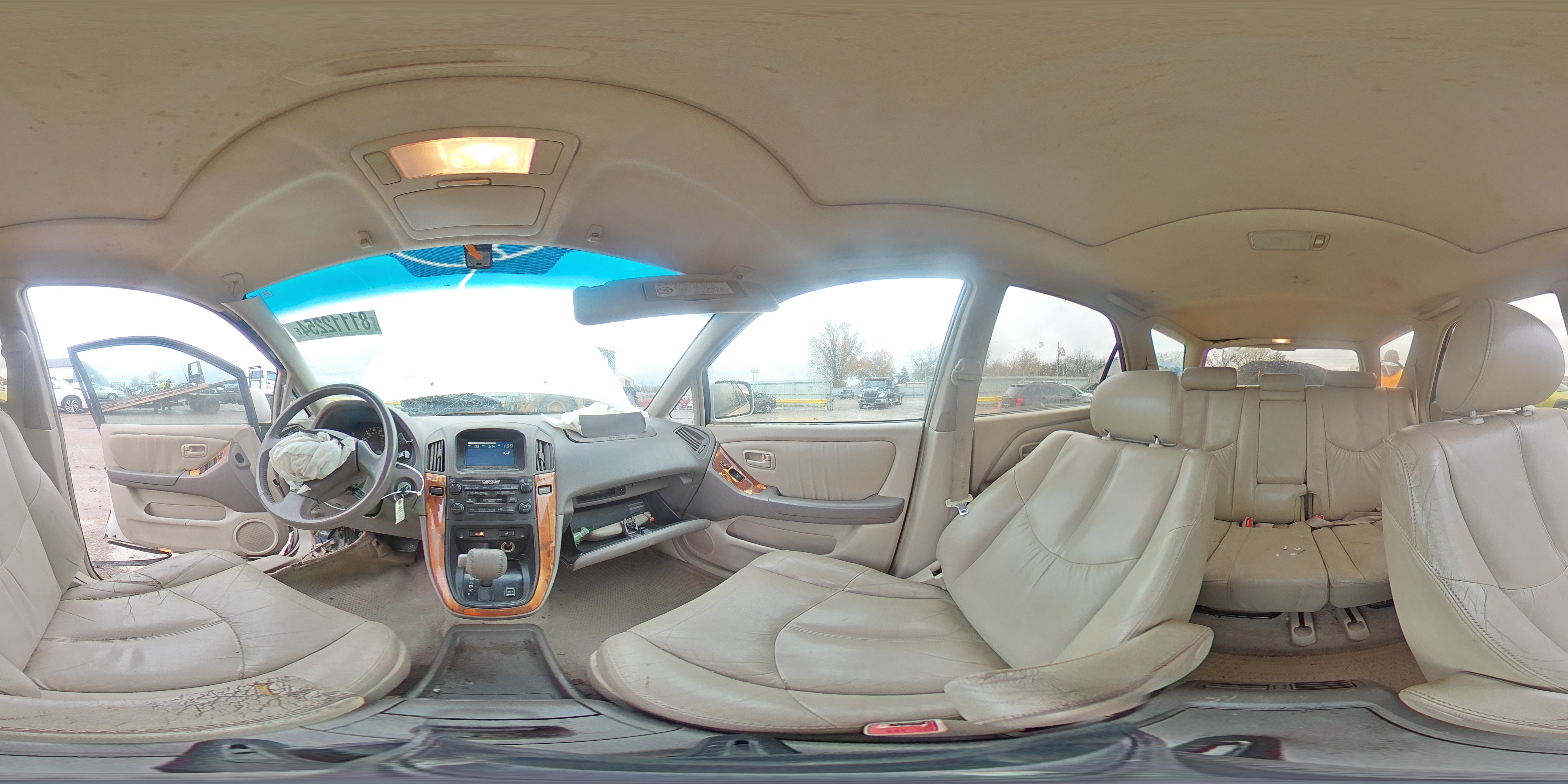 2000 Lexus RX - Image 13