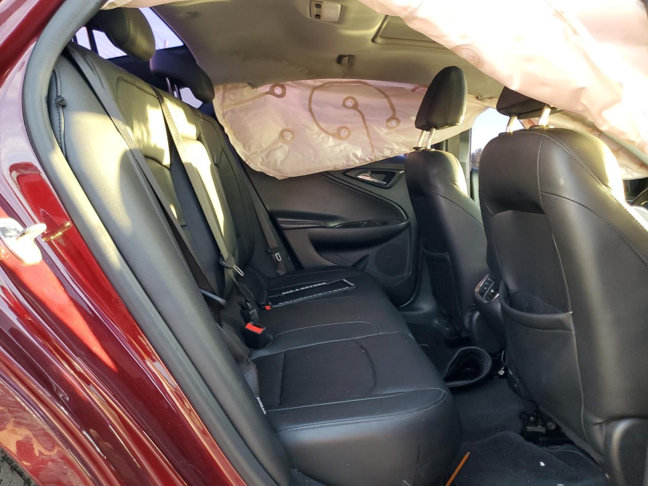2016 Chevrolet Malibu - Image 10