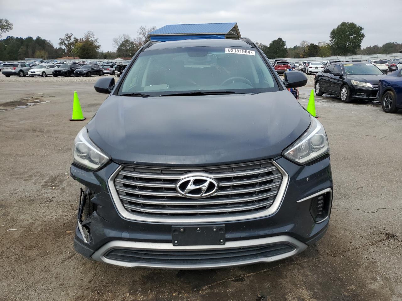 2017 Hyundai Santa Fe - Image 5