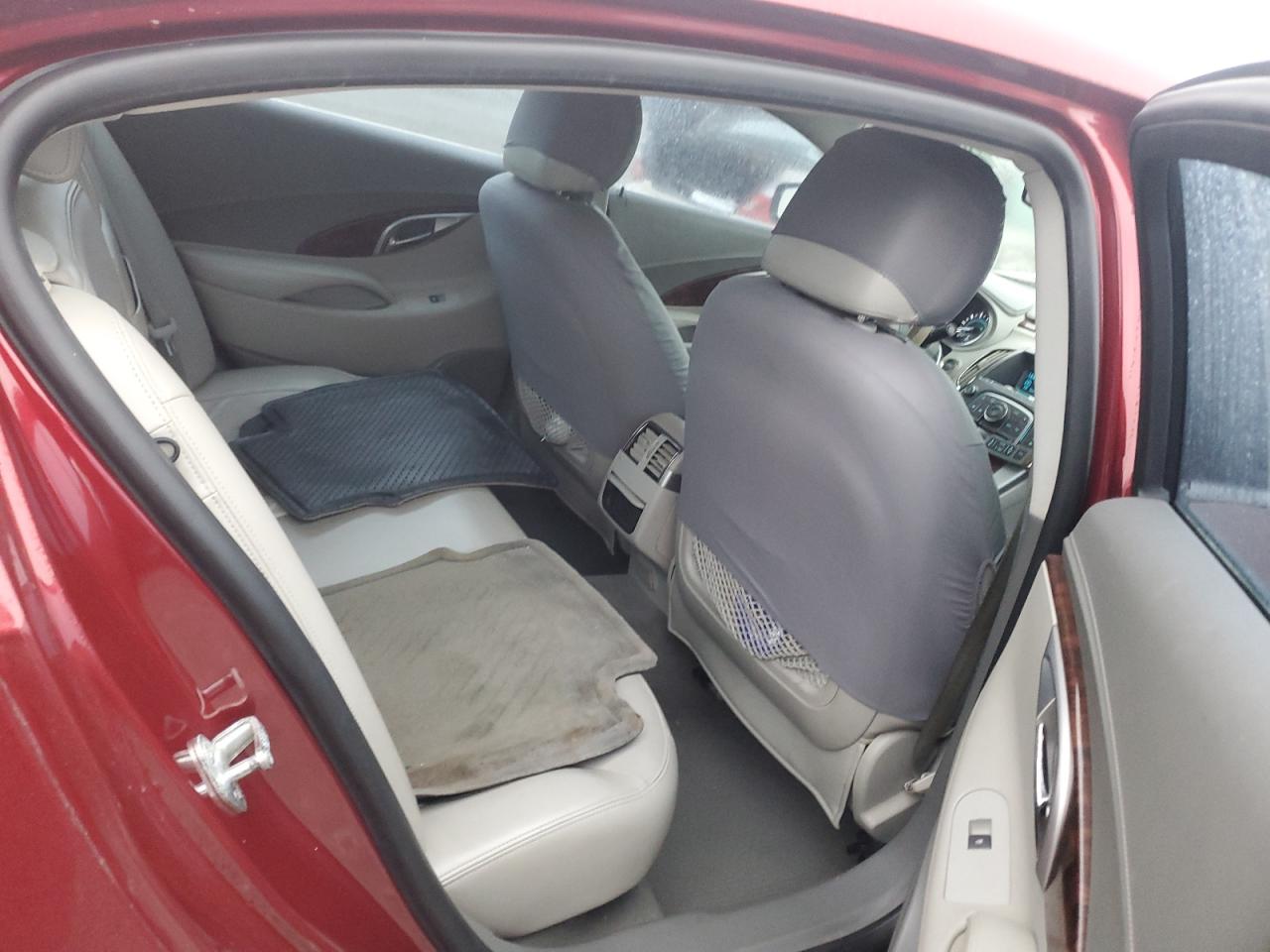 2011 Buick LaCrosse - Image 10
