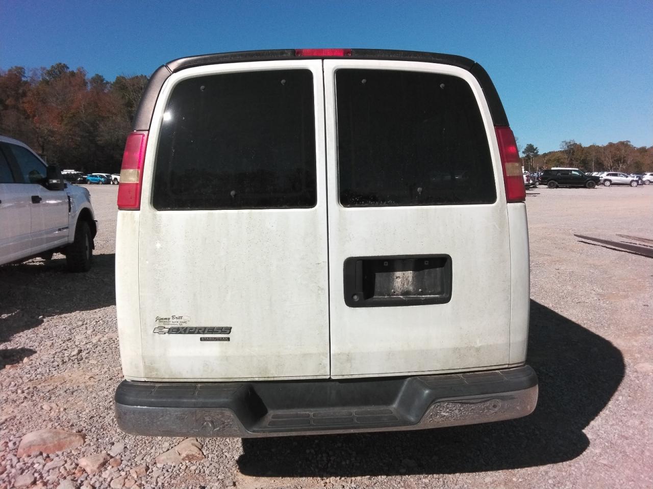 2015 Chevrolet Express - Image 6