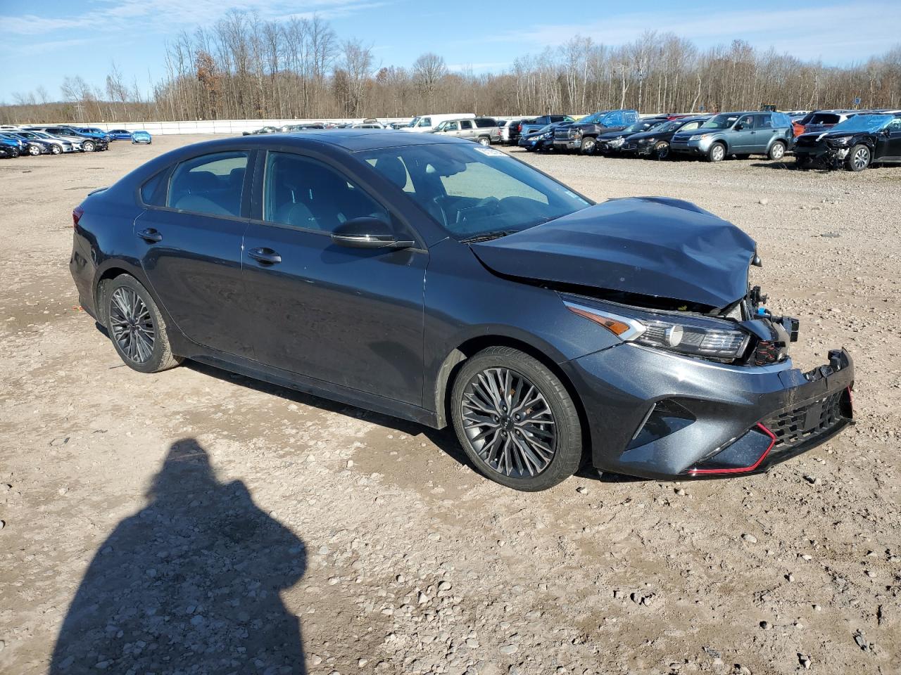 VIN 3KPF54AD9PE585358 2023 KIA FORTE no.4