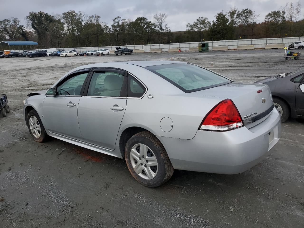 2009 Chevrolet Impala - Image 2
