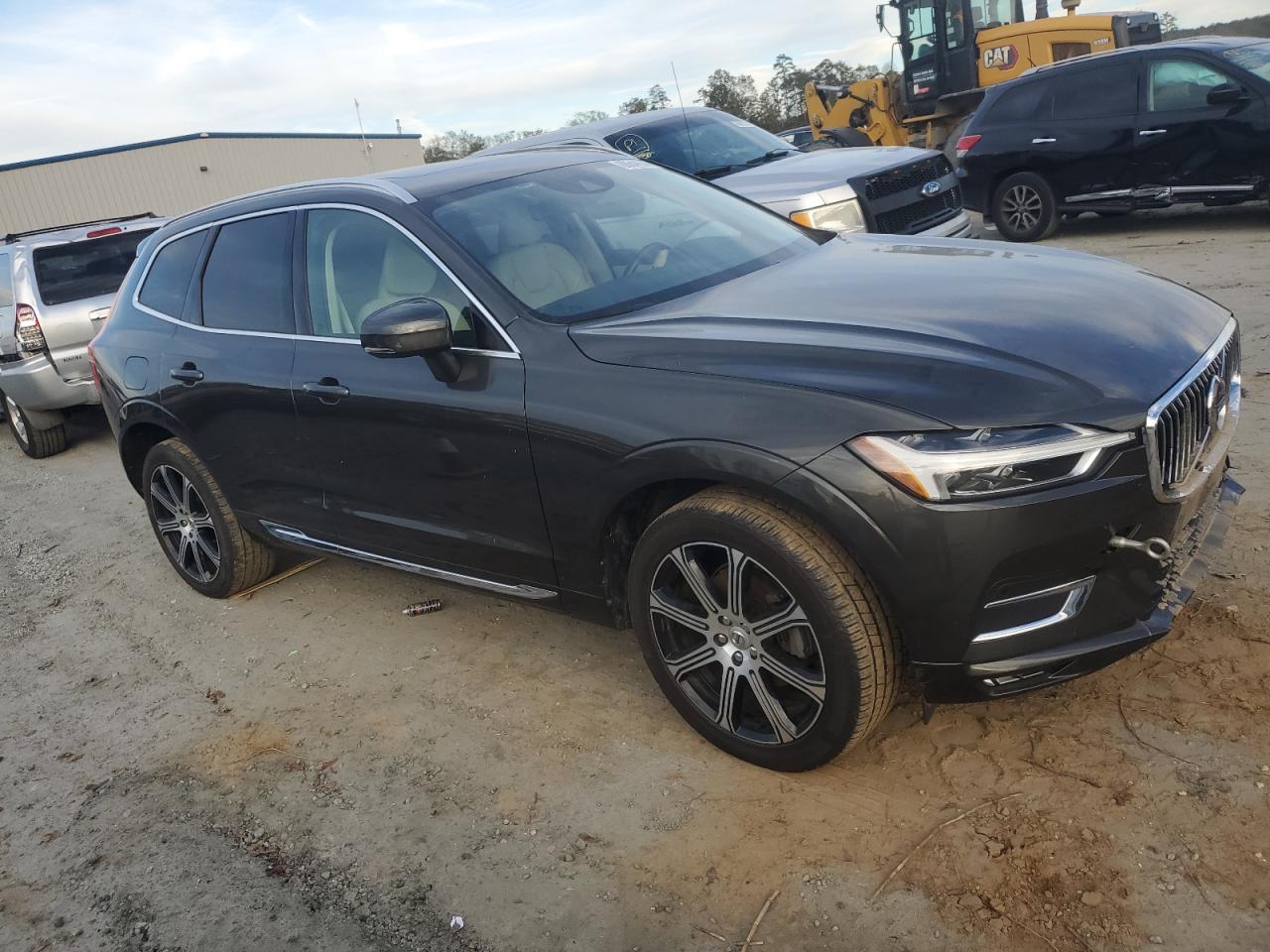 2021 Volvo XC60 - Image 4