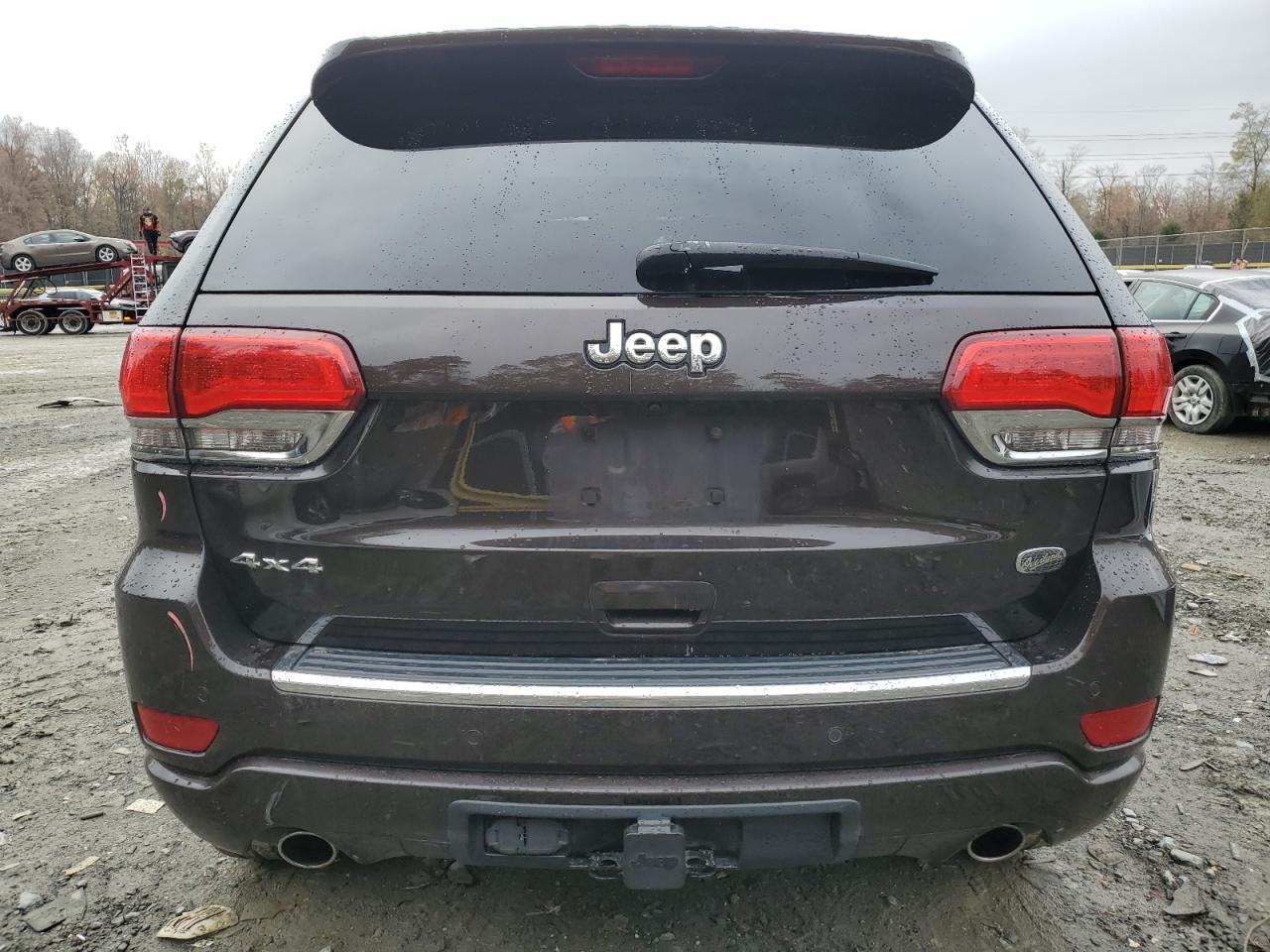 2017 Jeep Grand Cherokee - Image 6